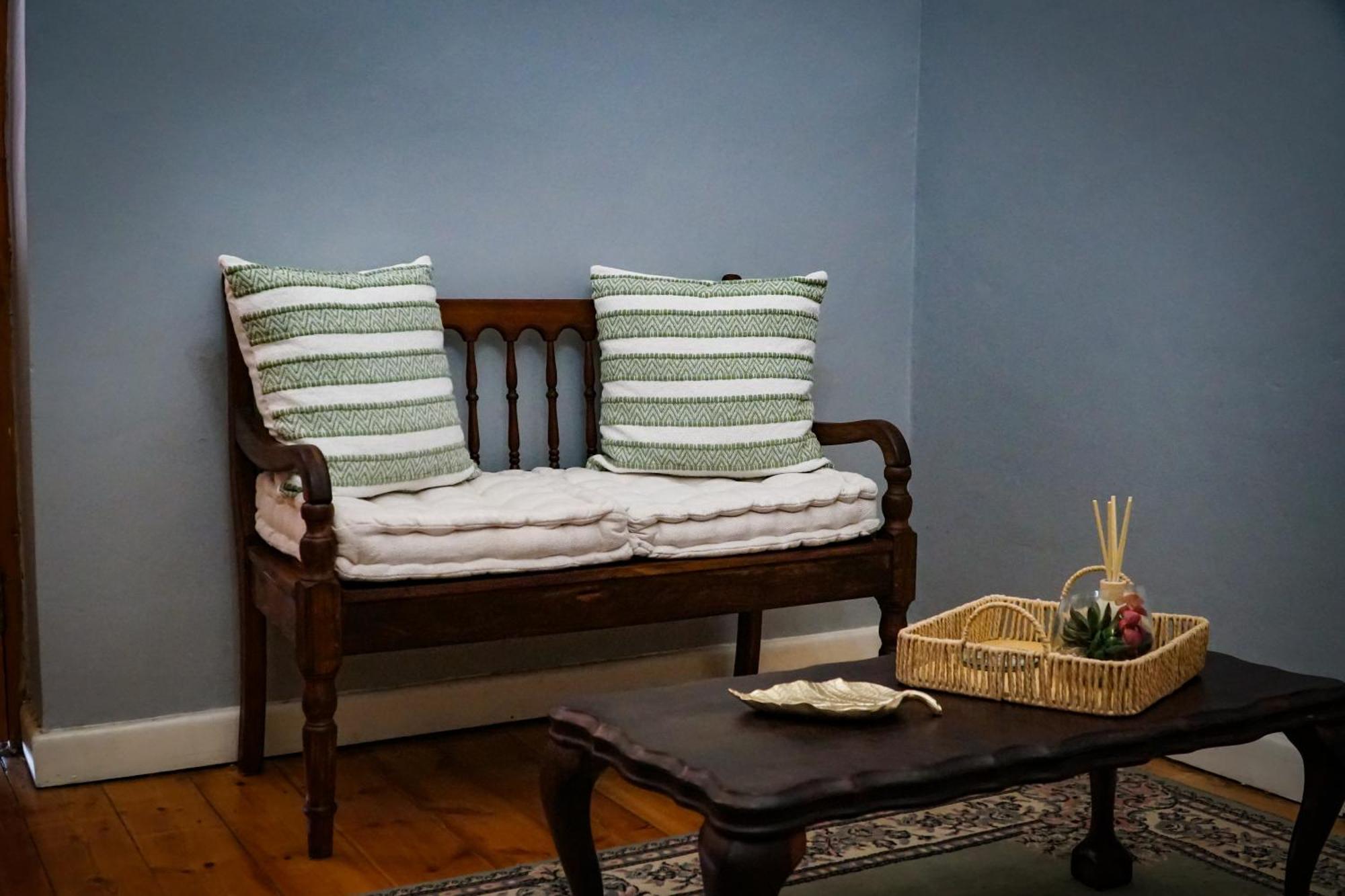 Outentique Accommodation Oudtshoorn Bagian luar foto
